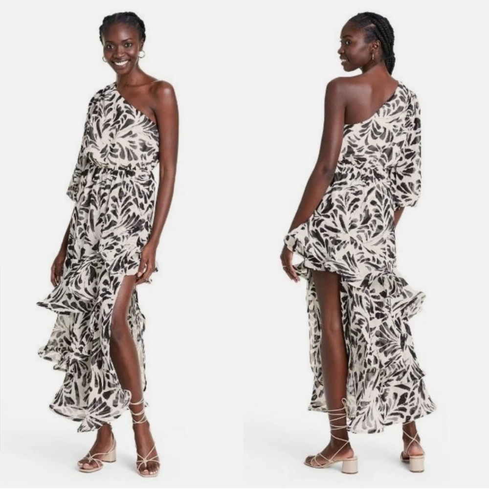 [Alexis x Target] Black Botanical Floral Maxi Dress On Shoulder